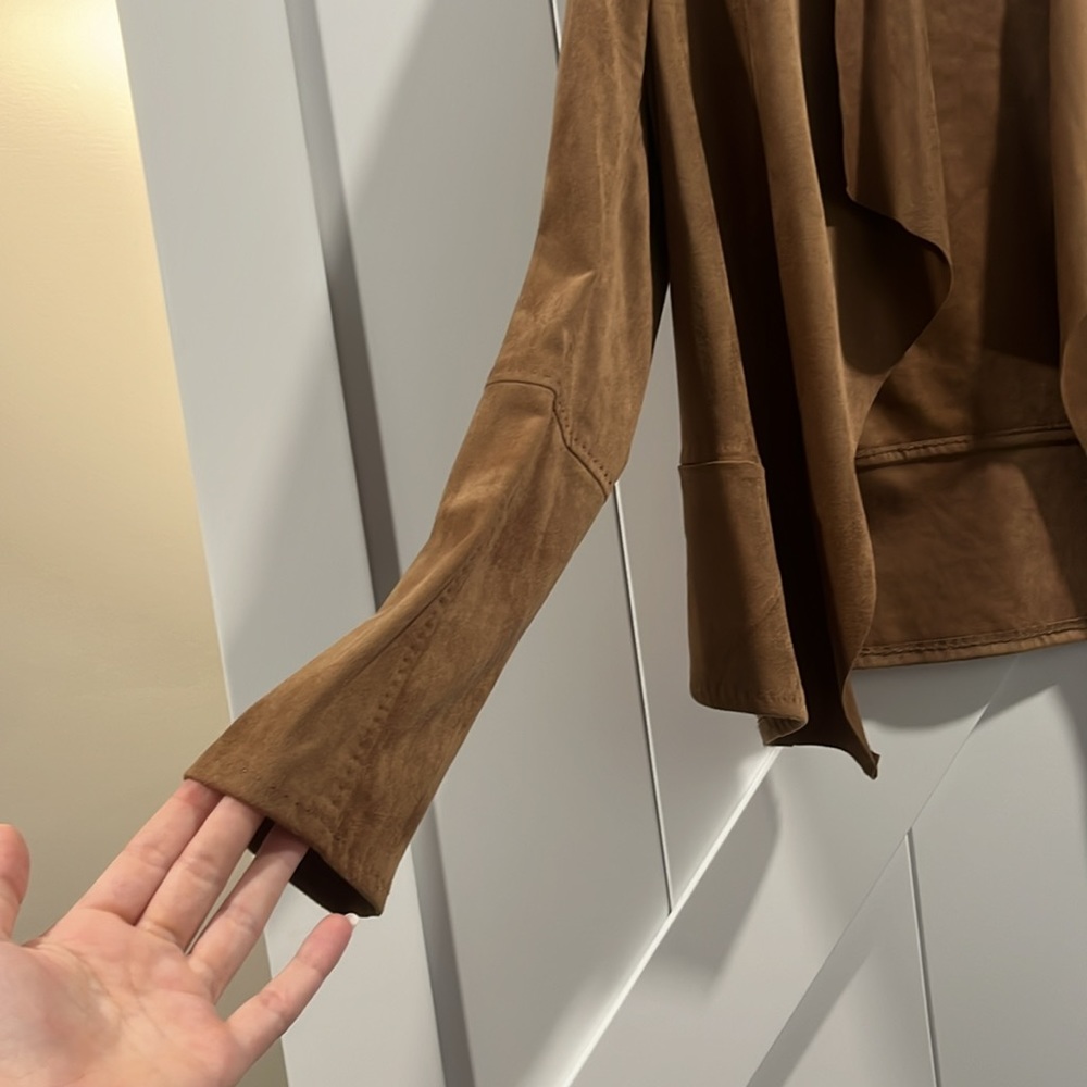 Max Studio Jacket - Picture 2 of 6